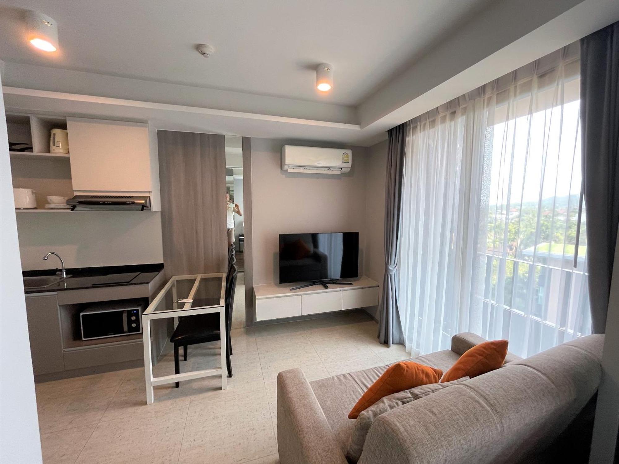 6Th Avenue Surin By Lofty Apartman Szoba fotó