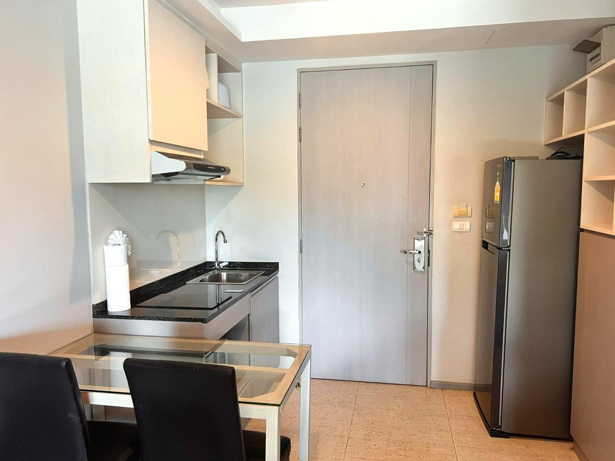 6Th Avenue Surin By Lofty Apartman Kültér fotó